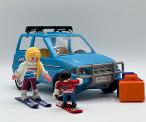 Playmobil Familien-SUV Winterurlaub