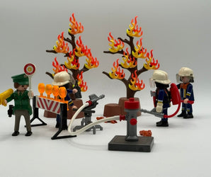 Playmobil Waldbrand, Feuerwehr im Einsatz - 1