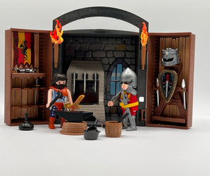 Playmobil Aufklapp-Spielbox – Ritterschmiede
