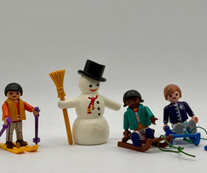 Playmobil Kinder Schneemann Schlitten