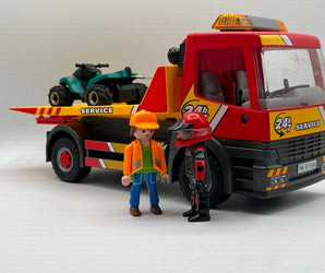 Playmobil Abschlepptruck mit Quad & Licht - 1