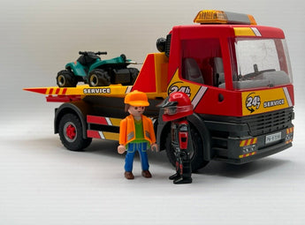 Playmobil Abschlepptruck mit Quad & Licht - 1