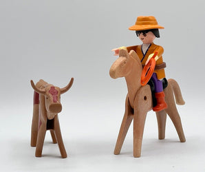 Playmobil Cowboy mit einem Bullen - 1