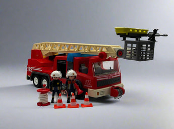 Playmobil Feuerwehr - Drehleiter mit Blaulicht - 1