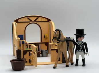 Playmobil Pferd mit Reiterin und Pferdebox - 1