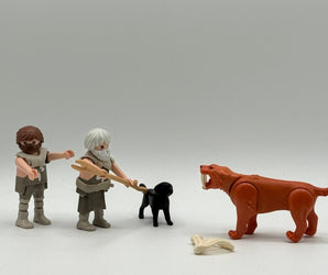 Playmobil Säbelzahntiger und Steinzeit Jäger - 1