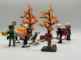 Playmobil Waldbrand, Feuerwehr im Einsatz - 1