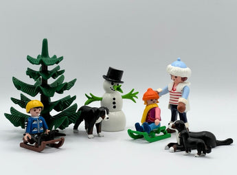 Playmobil Winterspaß im Schnee mit Schlitten & Schneemann - 1